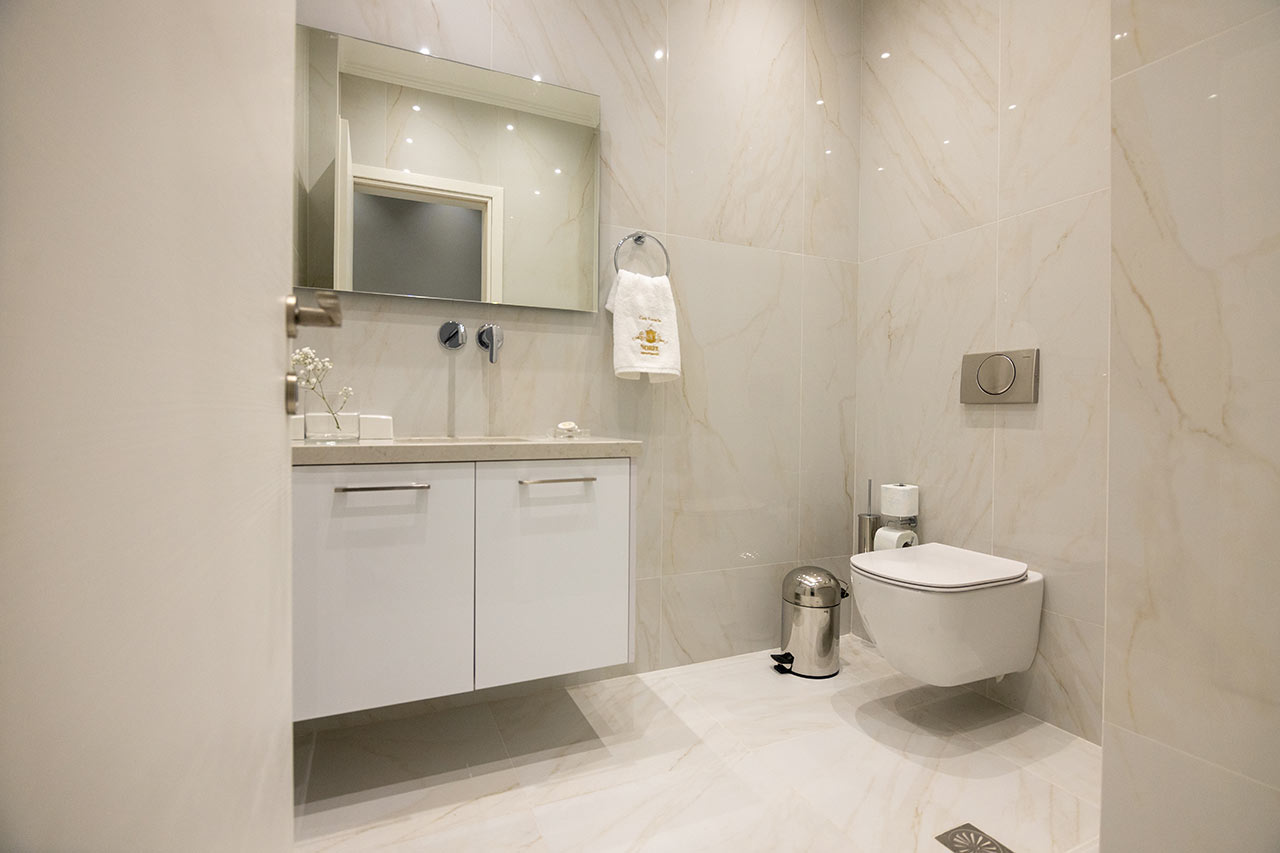 WC GROUND FLOOR